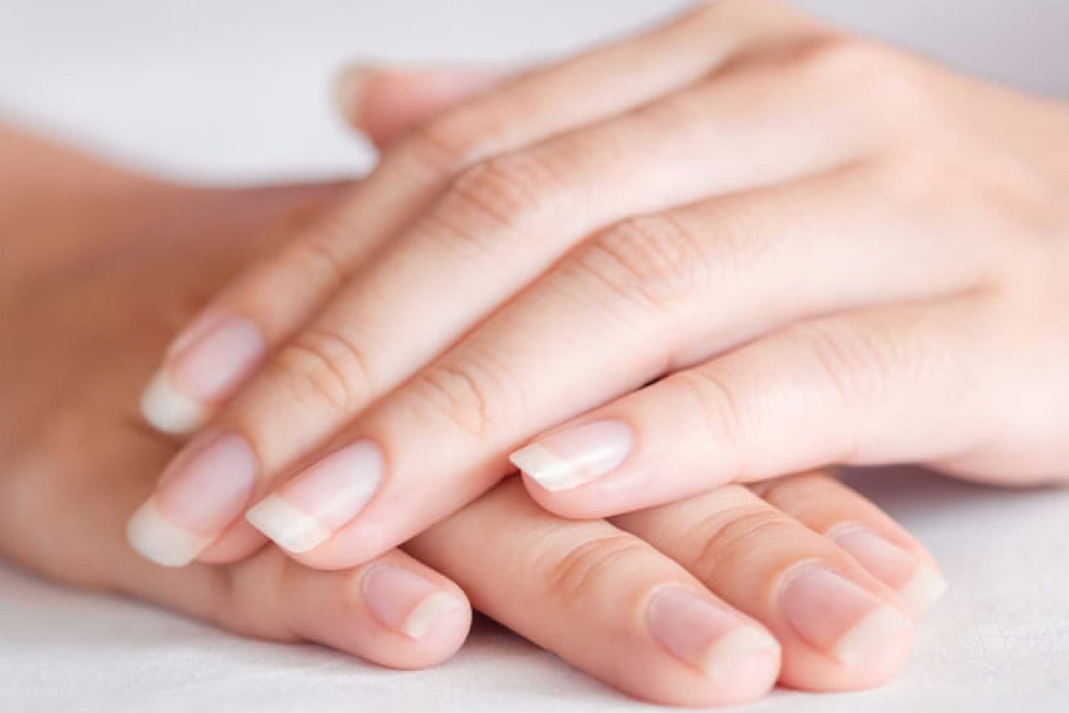 Der Fingernagel: Aufbau, Funktion und Wachstum