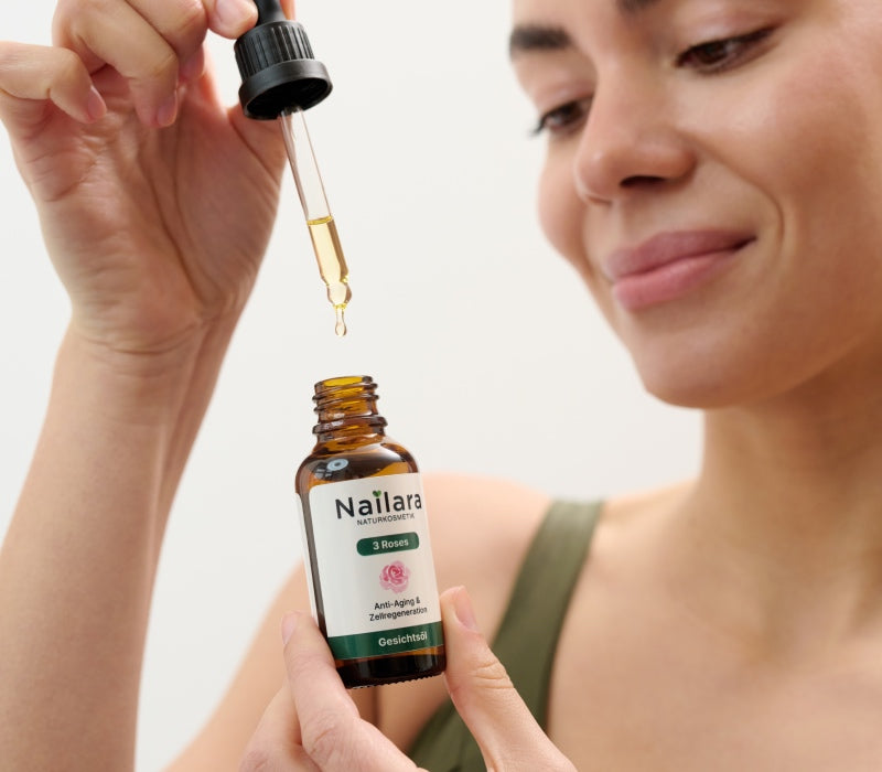 Bio Rosen Gesichtsöl - Wildrose, Rosengeranie & Damaszener Rose - Nailara® Naturkosmetik
