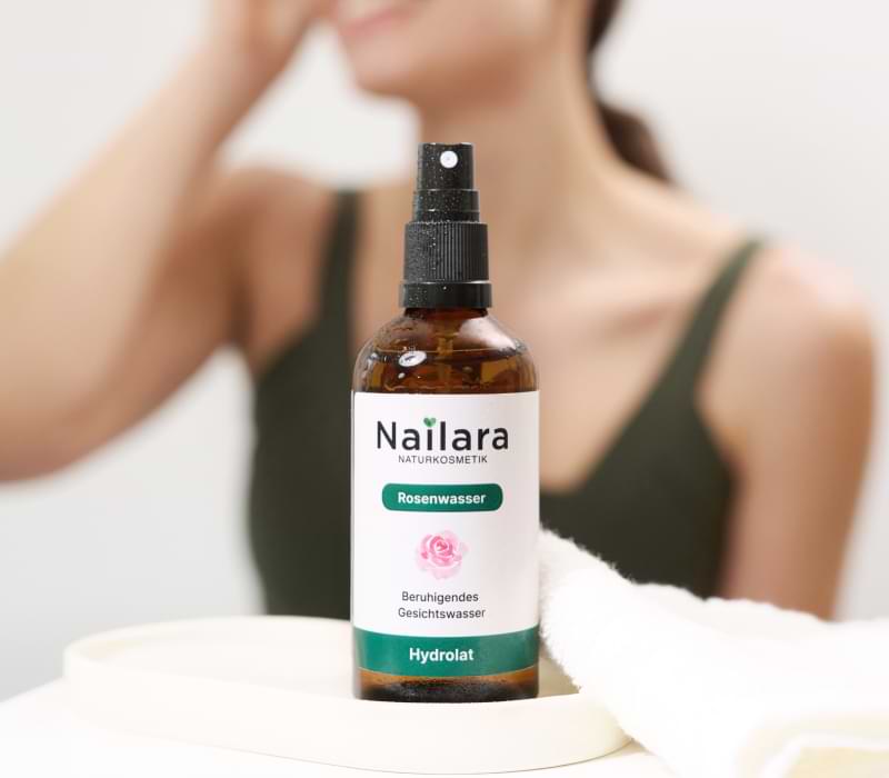 Bio Rosenwasser – Gesichtswasser aus Damaszener Rosen - Nailara® Naturkosmetik