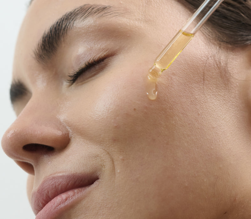 Rosen Gesichtsöl - mit echter Damaszener Rose - Nailara® Naturkosmetik